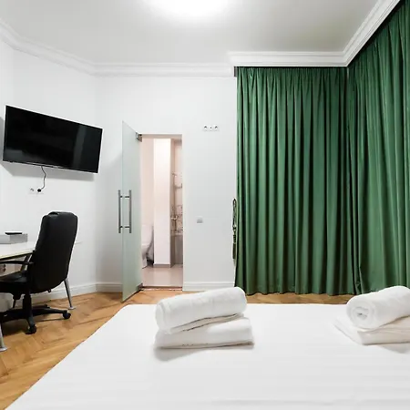 Bucharest Studios Aparthotel