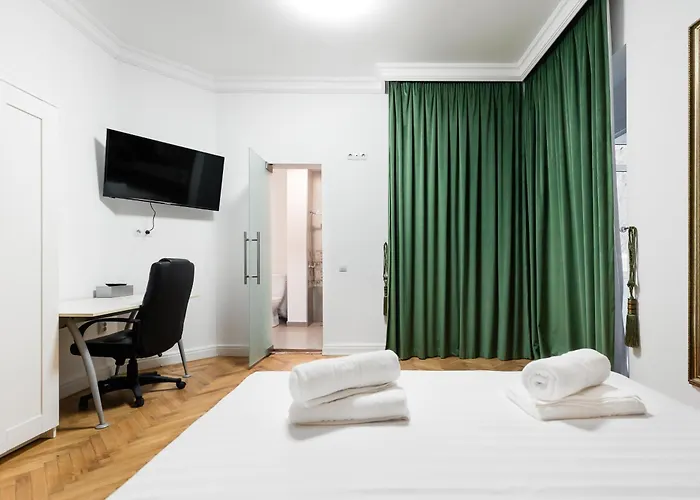 Bucharest Studios Aparthotel
