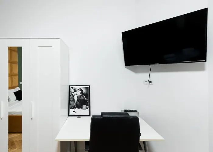 アパートホテル Bucharest Studios