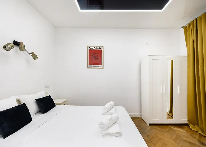 Aparthotel Bucharest Studios *