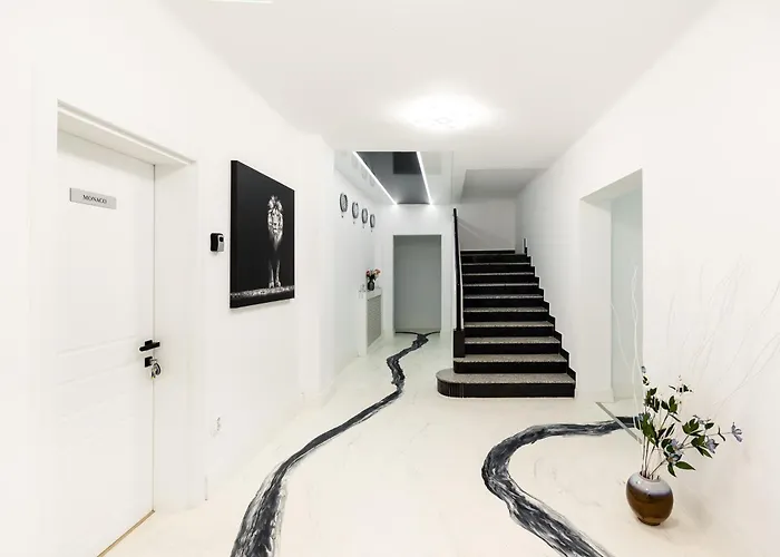 Bucharest Studios Aparthotel *