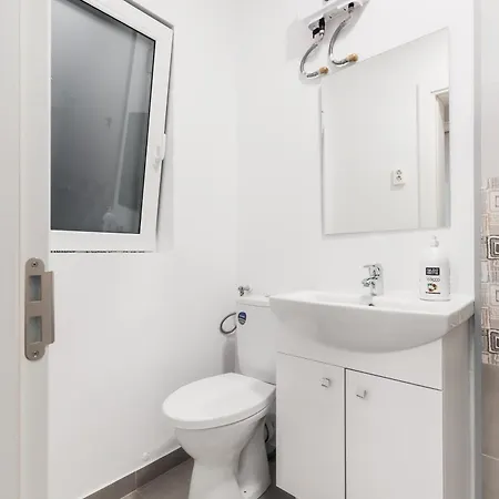 Bucharest Studios Aparthotel