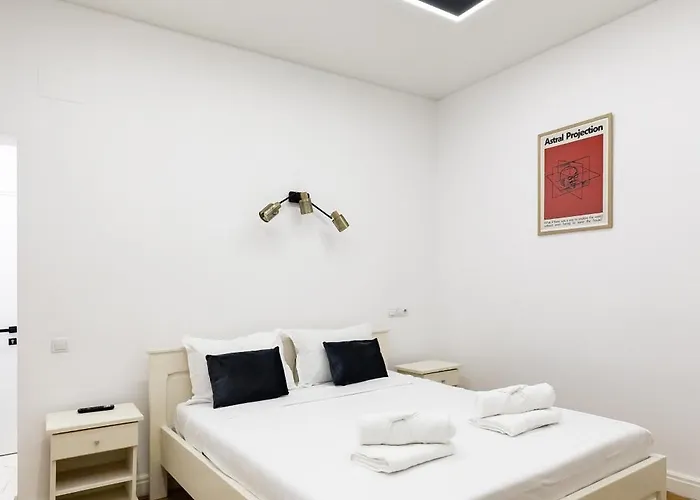 Bucharest Studios * Бухарест