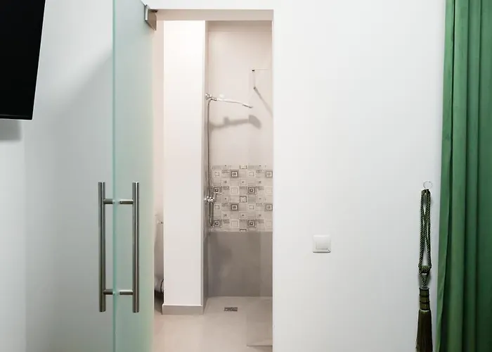 Bucharest Studios * Бухарест