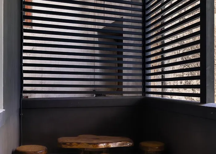 Bucharest Studios Апарт-готель