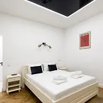 Bucharest Studios 3* 布加勒斯特